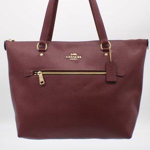 Coach Crossgrain Leather Gallery Shoulder Bag